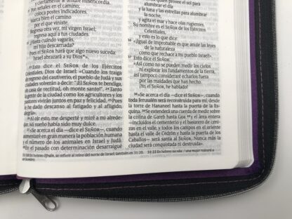 BIBLIA NTV ULTRAFINA LILA CON CIERRE - Image 3