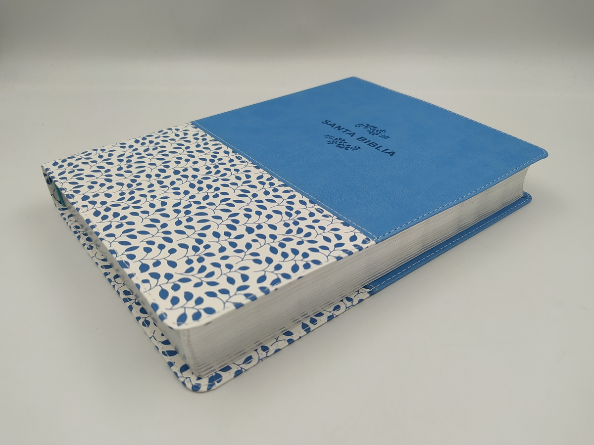 BIBLIA NTV ULTRAFINA- SIMIL PIEL CELESTE LG - Image 7