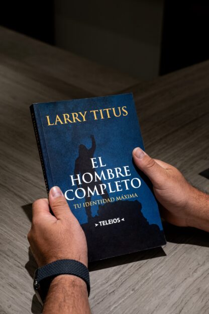EL HOMBRE COMPLETO - LARRY TITUS - Image 7