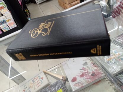 BIBLIA NVI NEGRO IMIT PIEL - Image 4