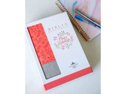 BIBLIA DEVOCIONAL MUJER VERDADERA RV60 - Image 2