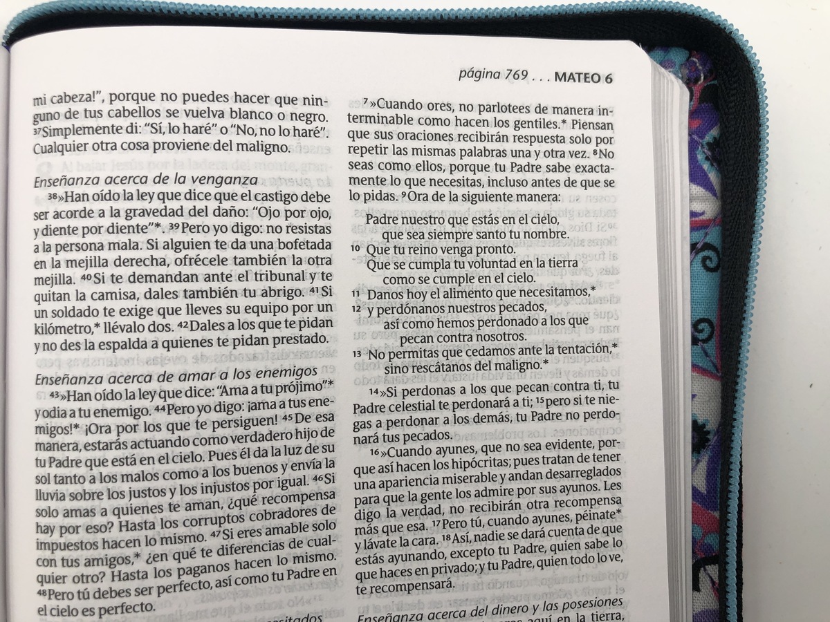 BIBLIA NTV CON CIERRE TAMAÑO BOLSILLO - Image 3