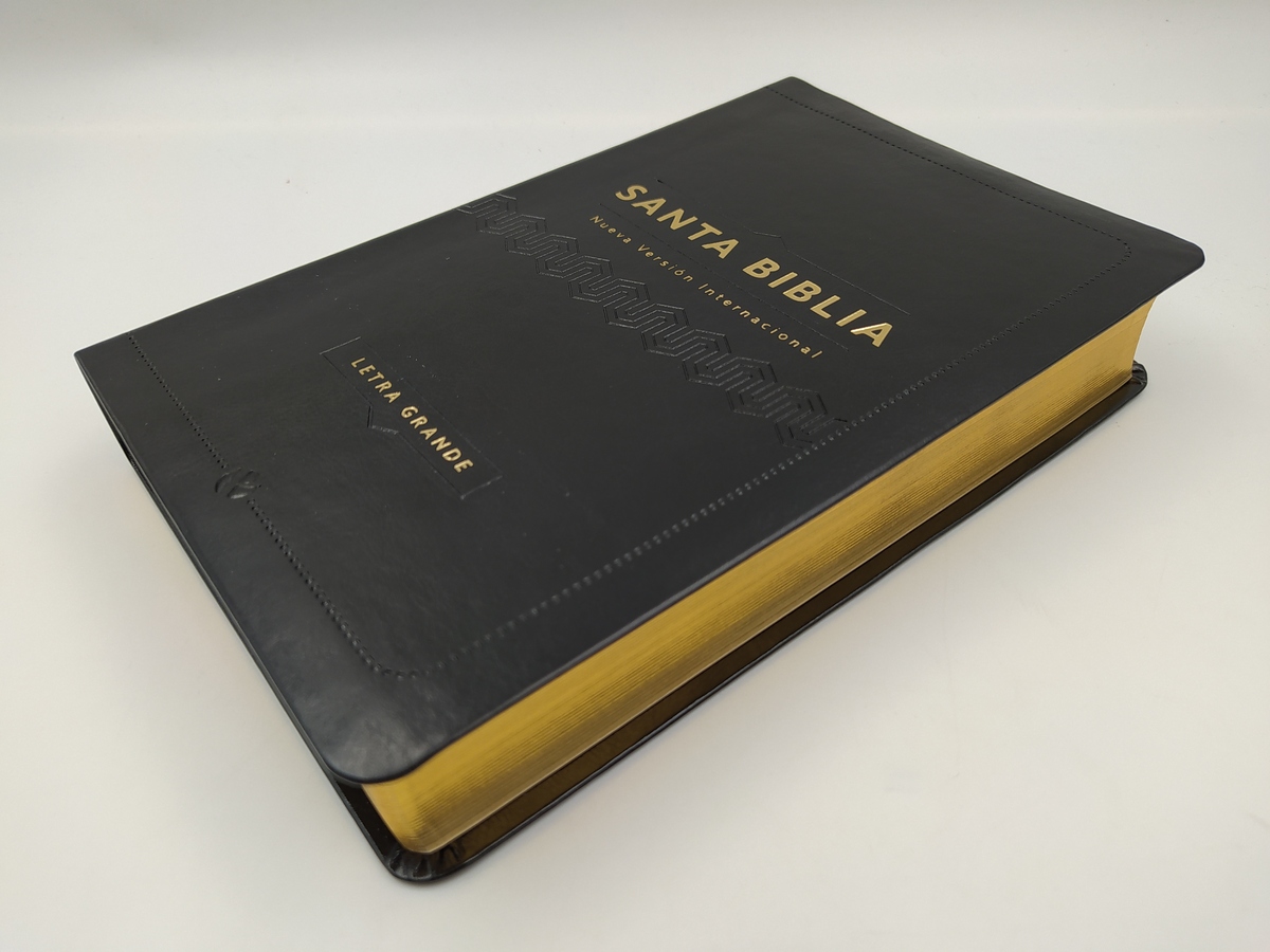 BIBLIA NVI LETRA GRANDE PASTA FLEXIBLE - Image 5